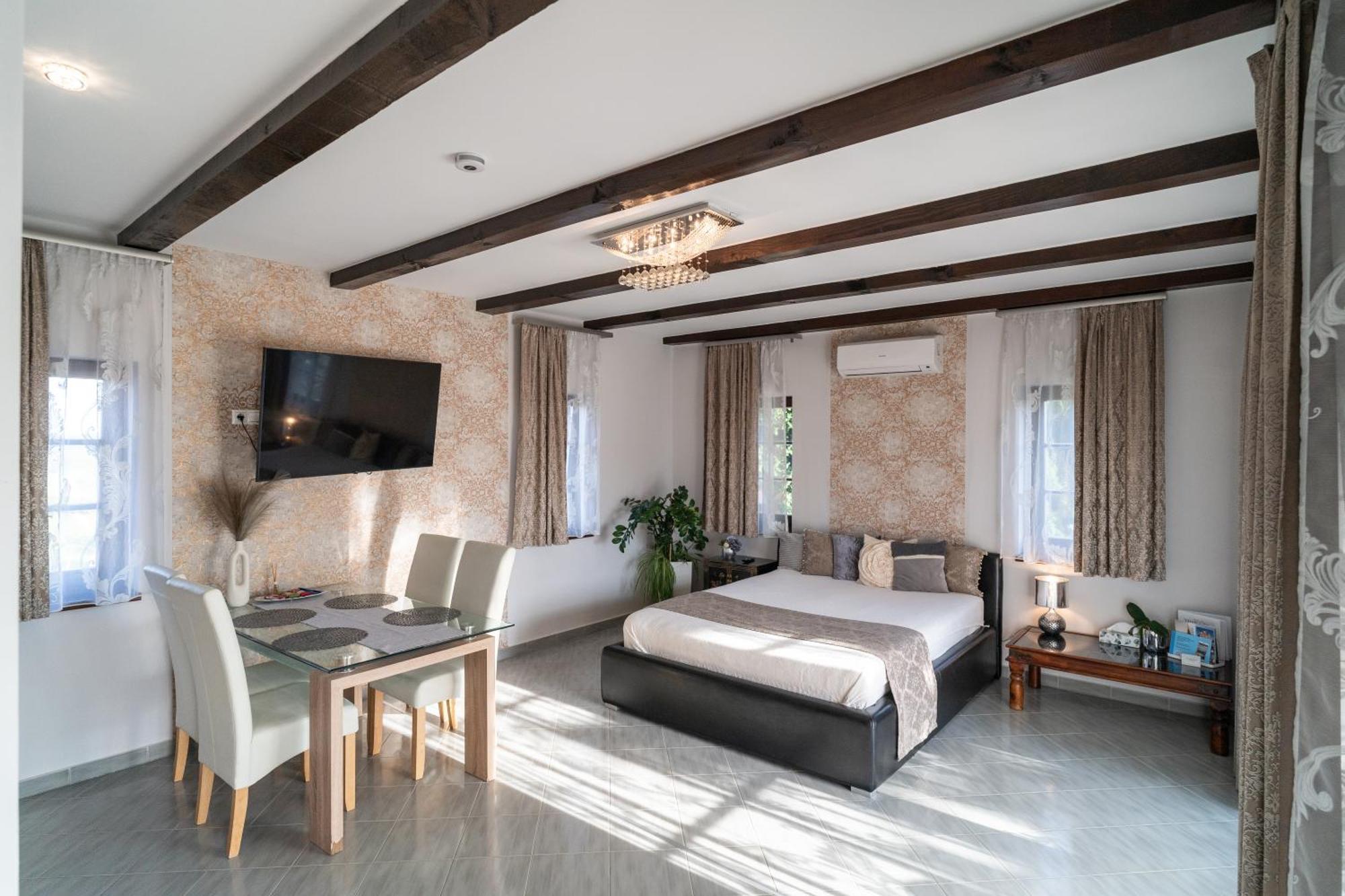 Villa Garden Zalaegerszeg Εξωτερικό φωτογραφία