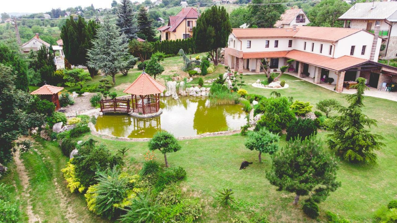 Villa Garden Zalaegerszeg Εξωτερικό φωτογραφία